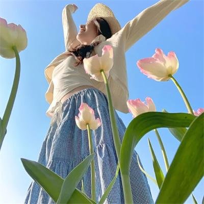 蚁人与黄蜂女：量子狂潮 封面
